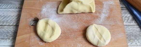 пирожки на картофельном отваре