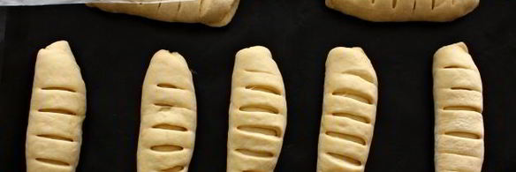 пирожки на кефире с дрожжами в духовке