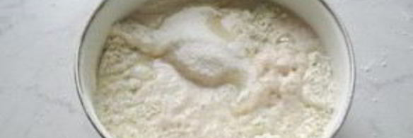 пирожки с черникой из дрожжевого теста