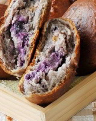 Пирожки с черникой на кефире