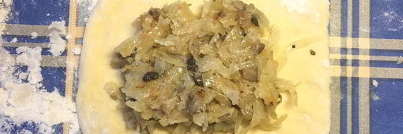 пирожки с капустой и грибами