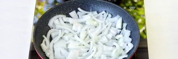 пирожки с капустой из слоеного теста