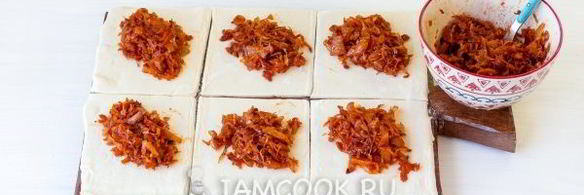 пирожки с капустой из слоеного теста