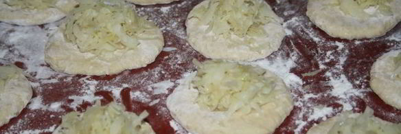 пирожки с капустой на кефирном тесте