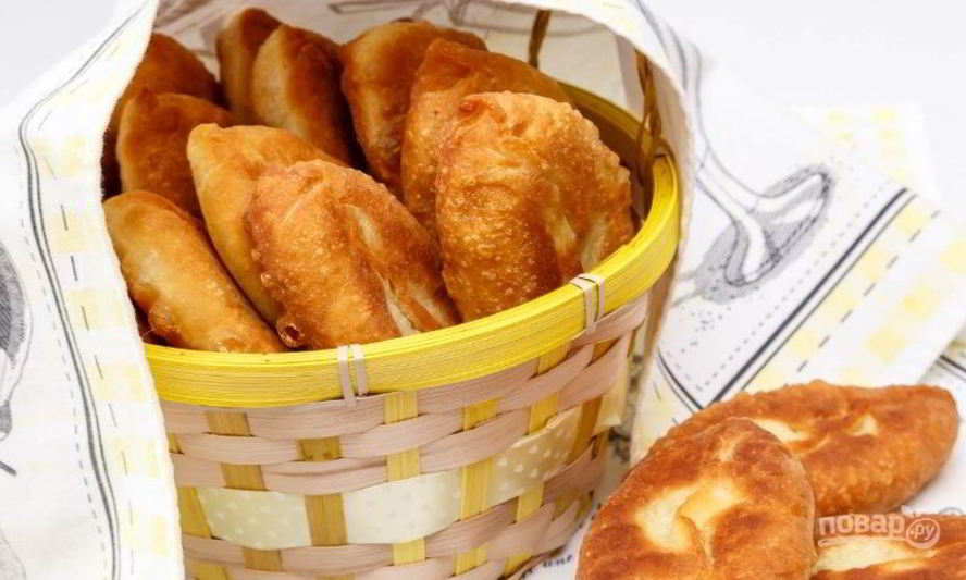 Рецепт пирожков с луком и яйцами