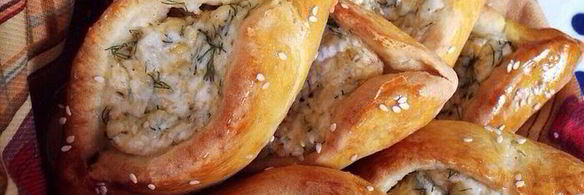 пирожки с сыром и зеленью лодочки