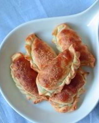 Пирожки Эмпанадас с айвой