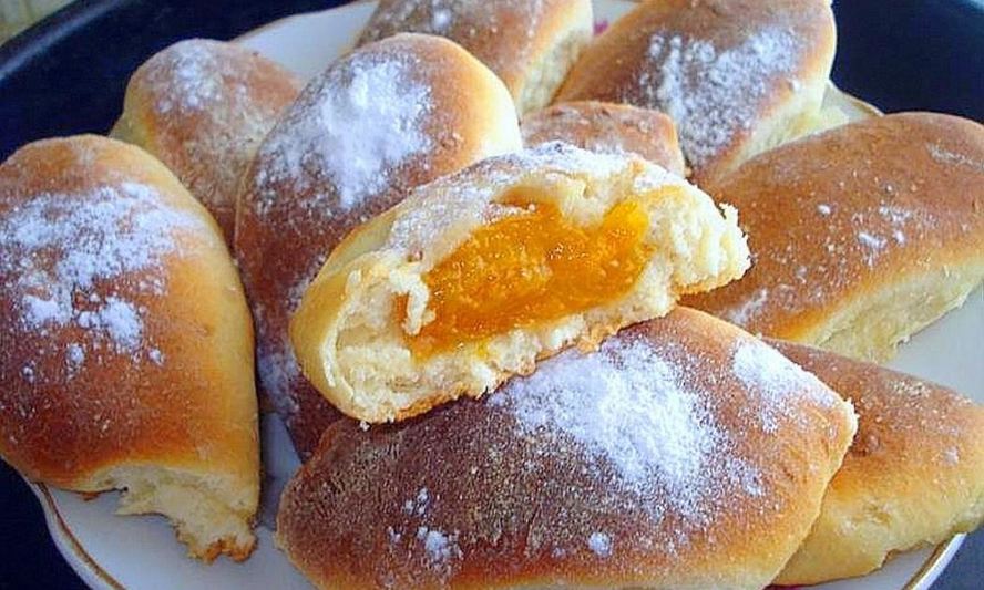 Рецепт сладких пирожков с вареньем в духовке