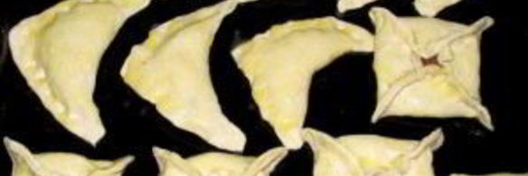 слоеные пирожки с мясом