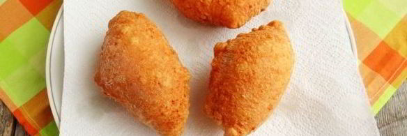 жареные пирожки из творожного теста