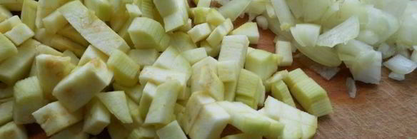 жареные пирожки с картофелем и баклажанами