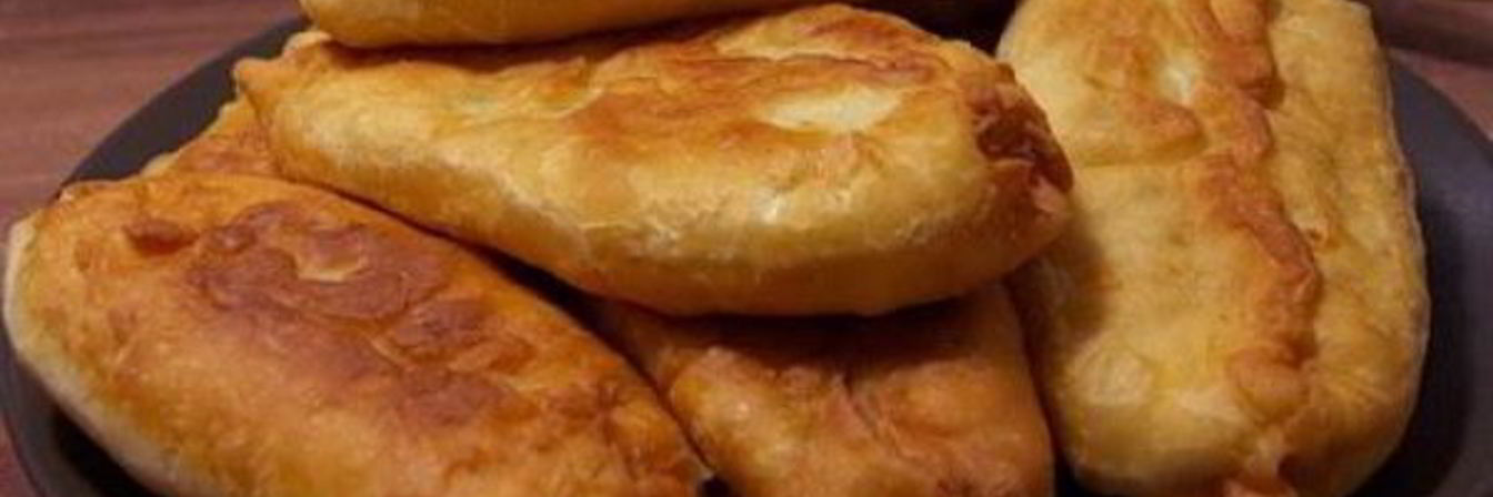 Жареные пирожки с яблоками