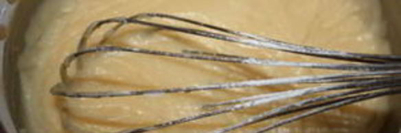 брауни с глазурью и орехами