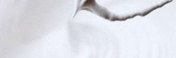 кокосово-клубничное пирожное