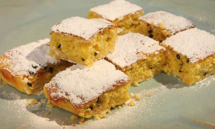 Рецепт лимонных пирожных с маракуйей