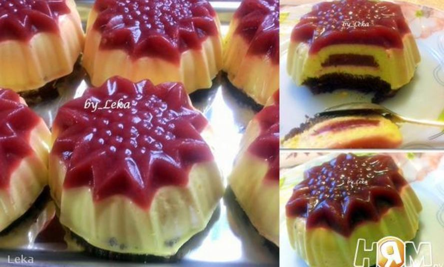 Рецепт муссового пирожного с персиком и смородиной