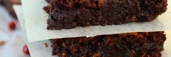 очень шоколадный брауни с розовым перцем