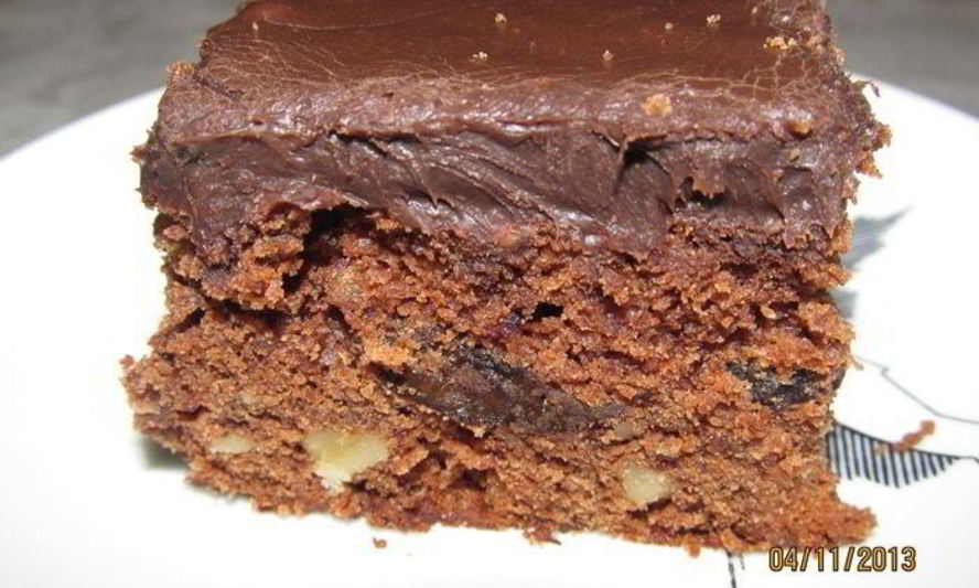 Рецепт пирожного с черносливом, изюмом и орехами