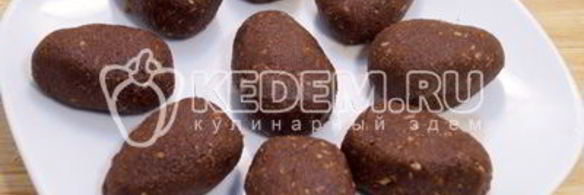 пирожное шоколадное яичко