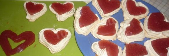 пирожные валентинки