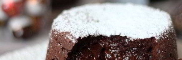 шоколадное горячее пирожное с жидкой начинкой