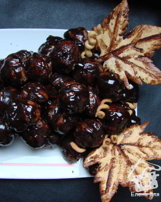 Торт-пирожное Гроздь винограда