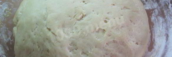 домашняя толстая пицца с грибами