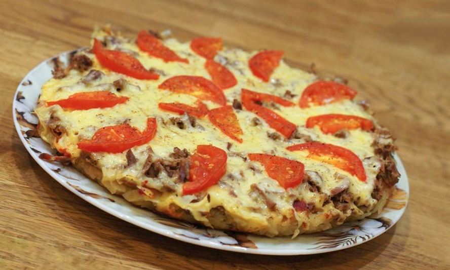 Рецепт картофельной пиццы на сковороде за 10 минут