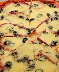 Классическая пицца по-домашнему