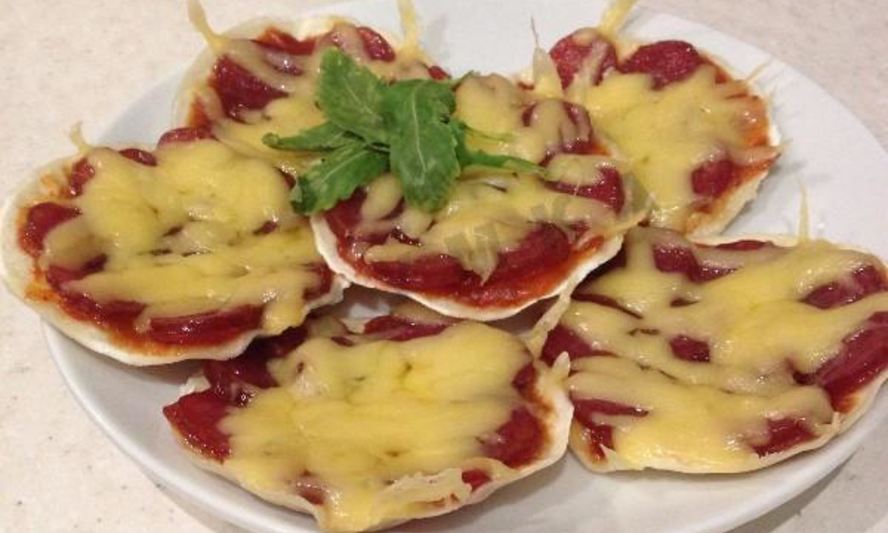 Рецепт мини-пицц из лаваша
