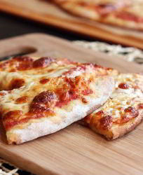 Пицца на противне