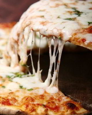 Пицца с фетой и базиликом