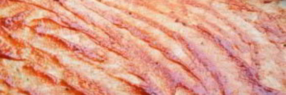 пицца с грибамии и колбасой