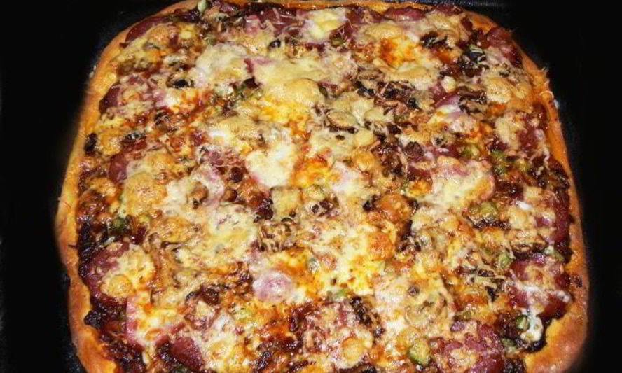 Рецепт пиццы с копченостями