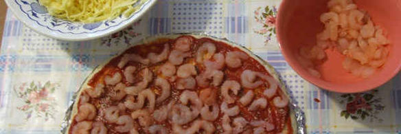 пицца с креветками