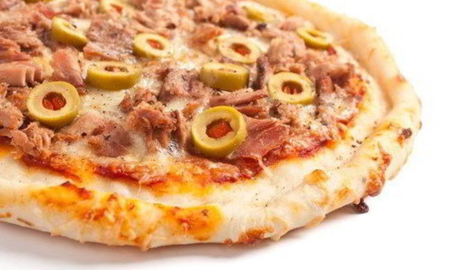 Рецепт пиццы с тунцом и маслинами