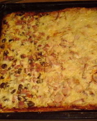 Пицца Сердечно-колбасная