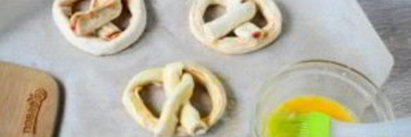 пицца в стиле брецель