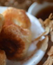 Банановые пончики