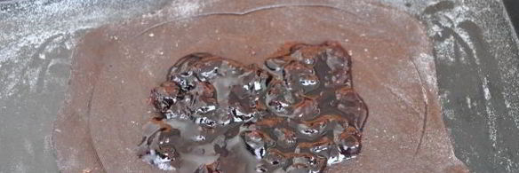 пряник шоколадный с вареньем