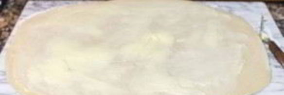 рулетики с корицей и глазурью