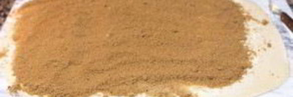 рулетики с корицей и глазурью