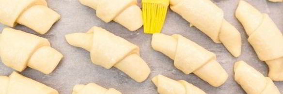 рулетики с марципаном и миндалем