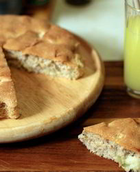 Бисквитная шарлотка