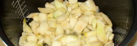 макова — грушевая шарлотка с ванильно-грушевым вареньем