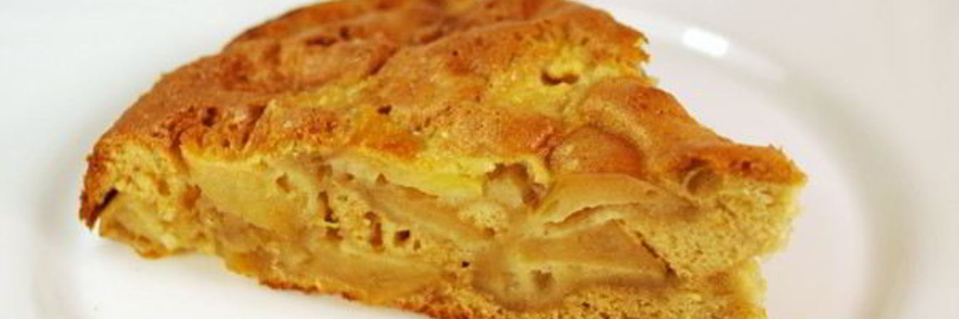 Шарлотка на молоке