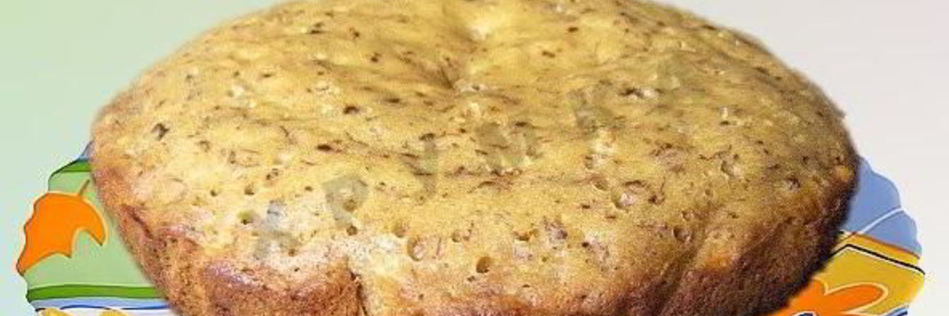 Шарлотка с бананами в мультиварке