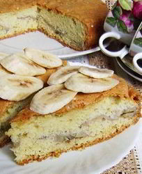 Шарлотка с бананом