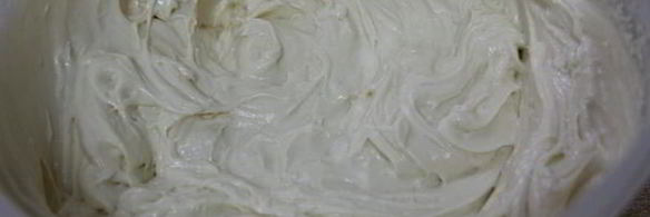 шарлотка с ежевикой