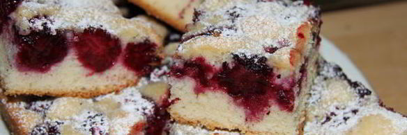 шарлотка с ежевикой